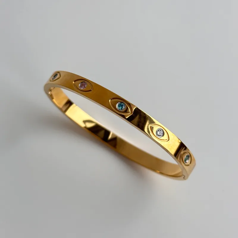 Brazalete “Issis” – Freedom Vibes