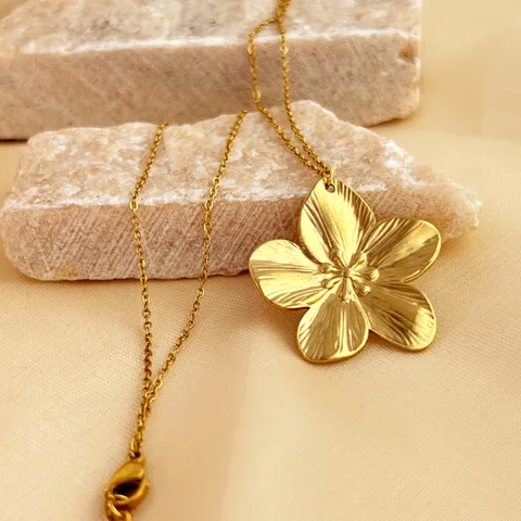 Collar Fiorella – Freedom Vibes Jewelry