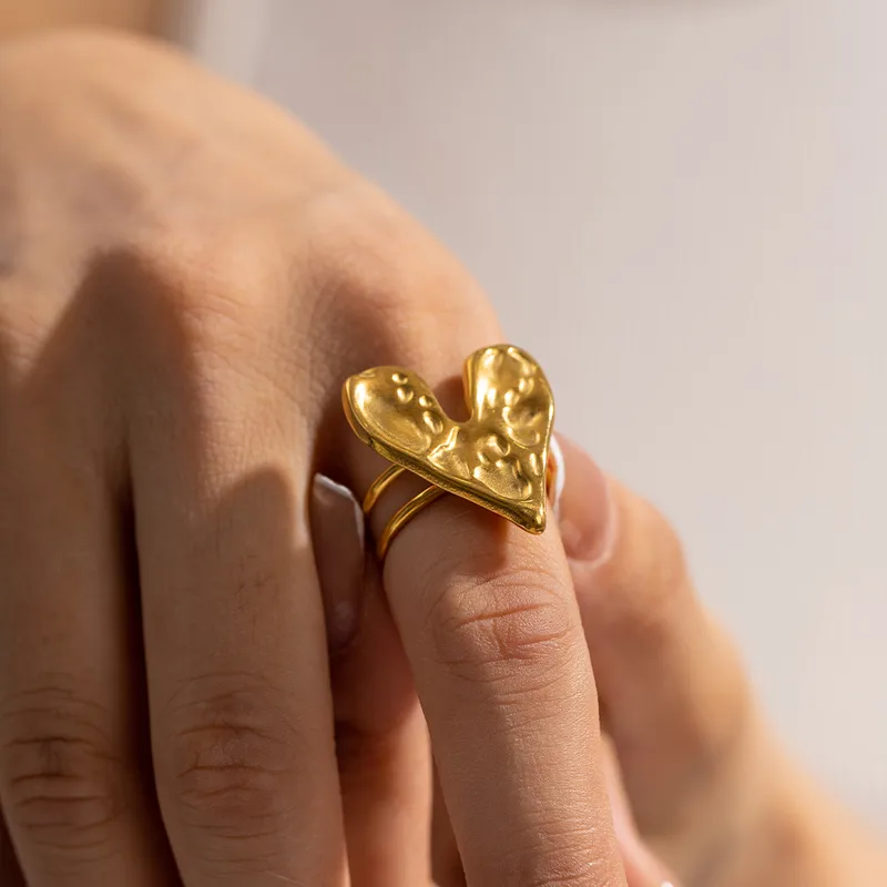 Anillo Eloísa – Freedom Vibes Jewelry