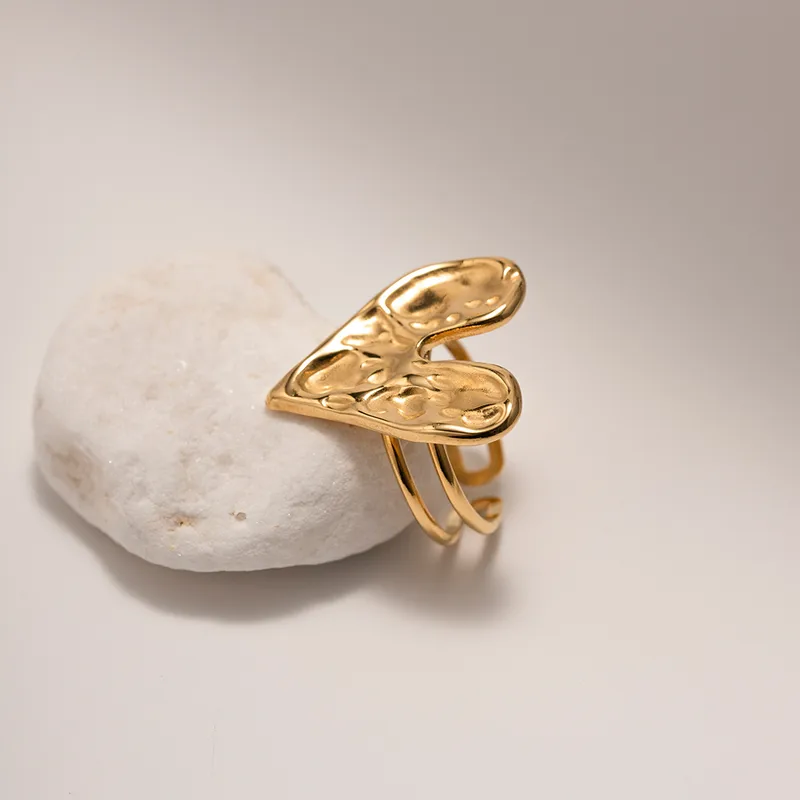 Anillo Eloísa – Freedom Vibes Jewelry