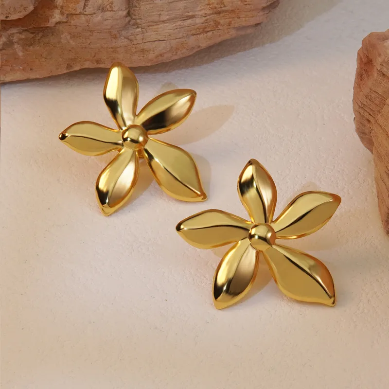 Aretes Alessia – Freedom Vibes Jewelry
