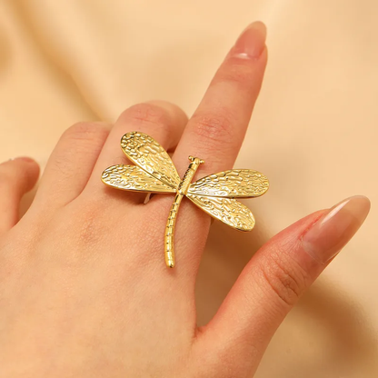 Anillo Libélula “Selene” – Freedom Vibes