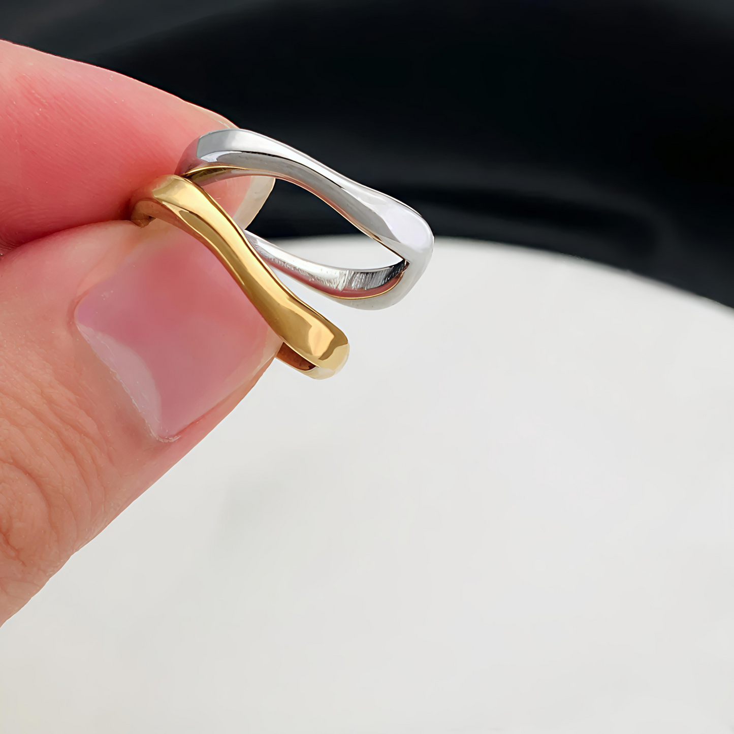 Anillo Irregular Lía – Freedom Vibes Jewelry